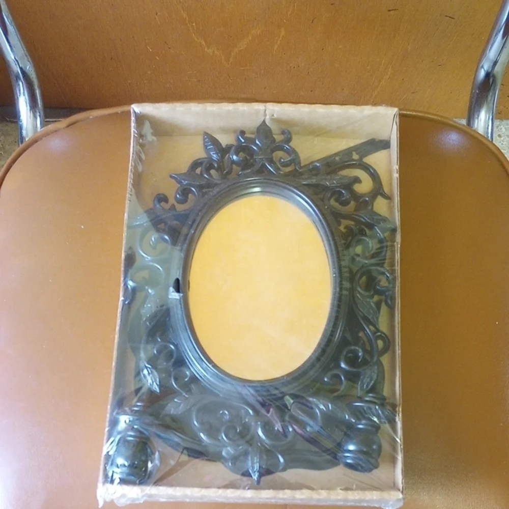 NIB Vintage Black Mirrored Wall Sconce w/ Ornate Design